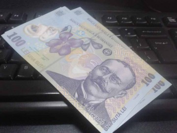 Leul crește față de euro